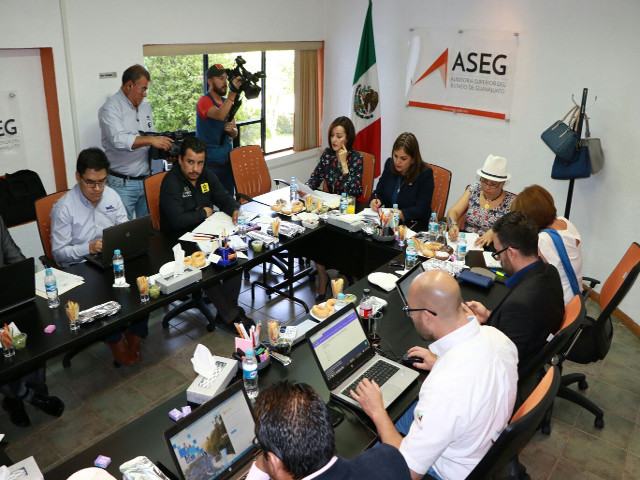 Comisión de Hacienda creditos