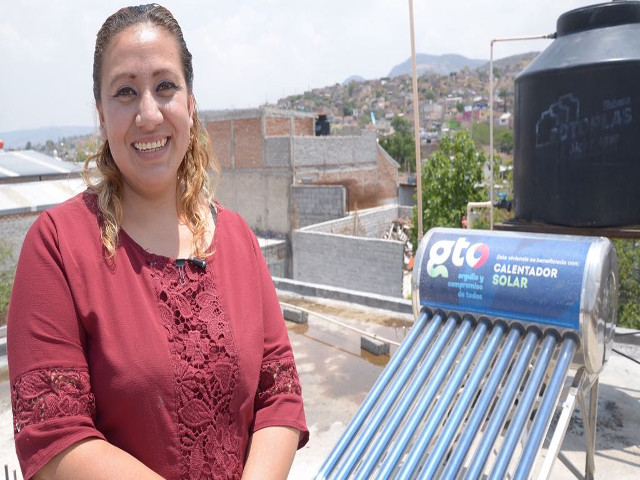 Ana Luisa Cruz beneficiaria de Impulso Social en Lomas de Medina León (1)