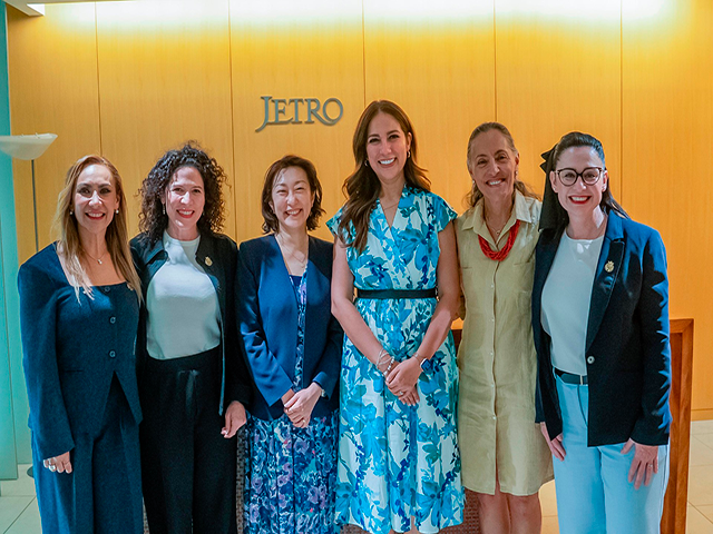 JETRO
