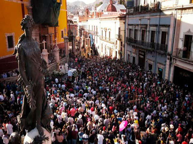 dia de la santa cruz