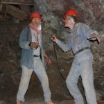 Dos hombres en la mina  (1)