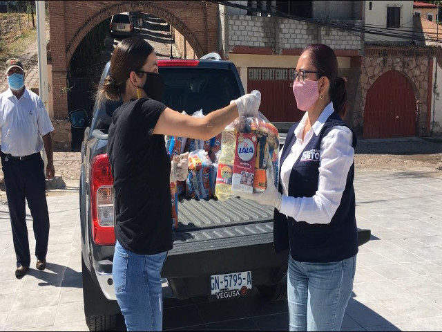 Diputada Martha Delgado Zárate 2