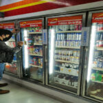 Clausura en tienda de zona sur 1