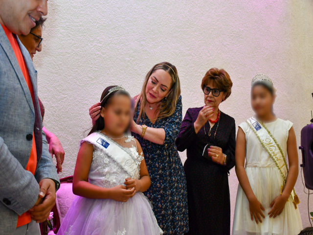 Sofi I es la reina infantil del Club de Leones de Marfil | Enlace Digital  Bajio