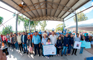Respalda el gobierno capitalino la economía de decenas de familias de Los Nicolases y El Rodeo