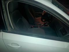 La Policía Preventiva detiene a un presunto responsable de robo a vehículo en la calle Subterránea