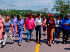 Entrega Samantha Smith el camino rural San José de Gracia – La Poza