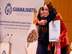 Reconoce Gobernadora la excelencia académica de estudiantes guanajuatenses