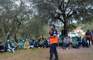 Campamento reúne talento juvenil y reforesta 750 árboles en Sierra de Lobos